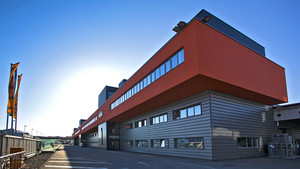 KTM schließt Refinanzierung ab